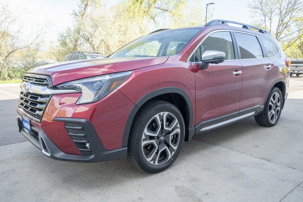 Used 2023 Subaru Ascent Touring AWD/4WD image 6
