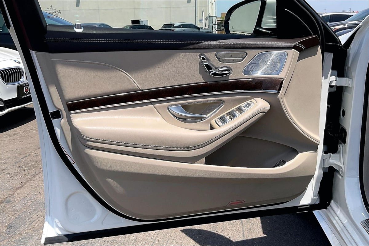 Used 2018 Mercedes-Benz S 450 Sedan image 19