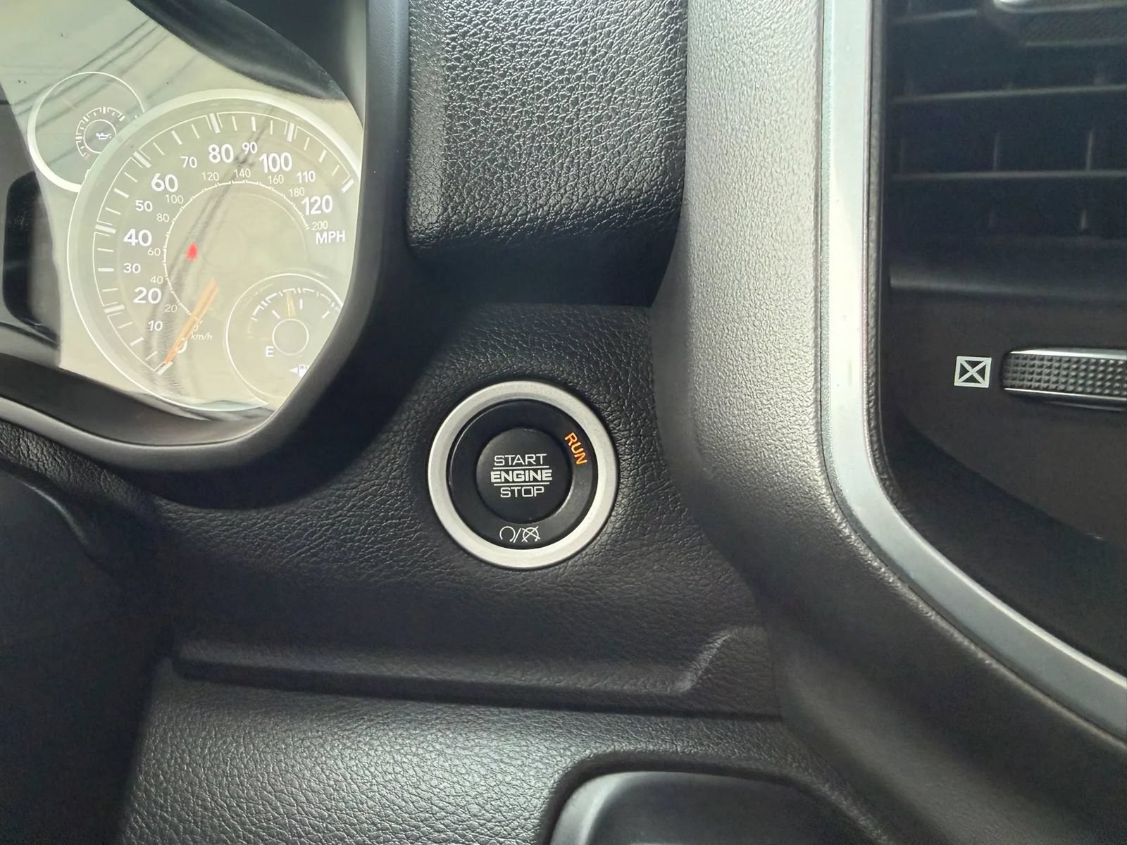 Used 2021 RAM 2500 Big Horn AWD/4WD image 23