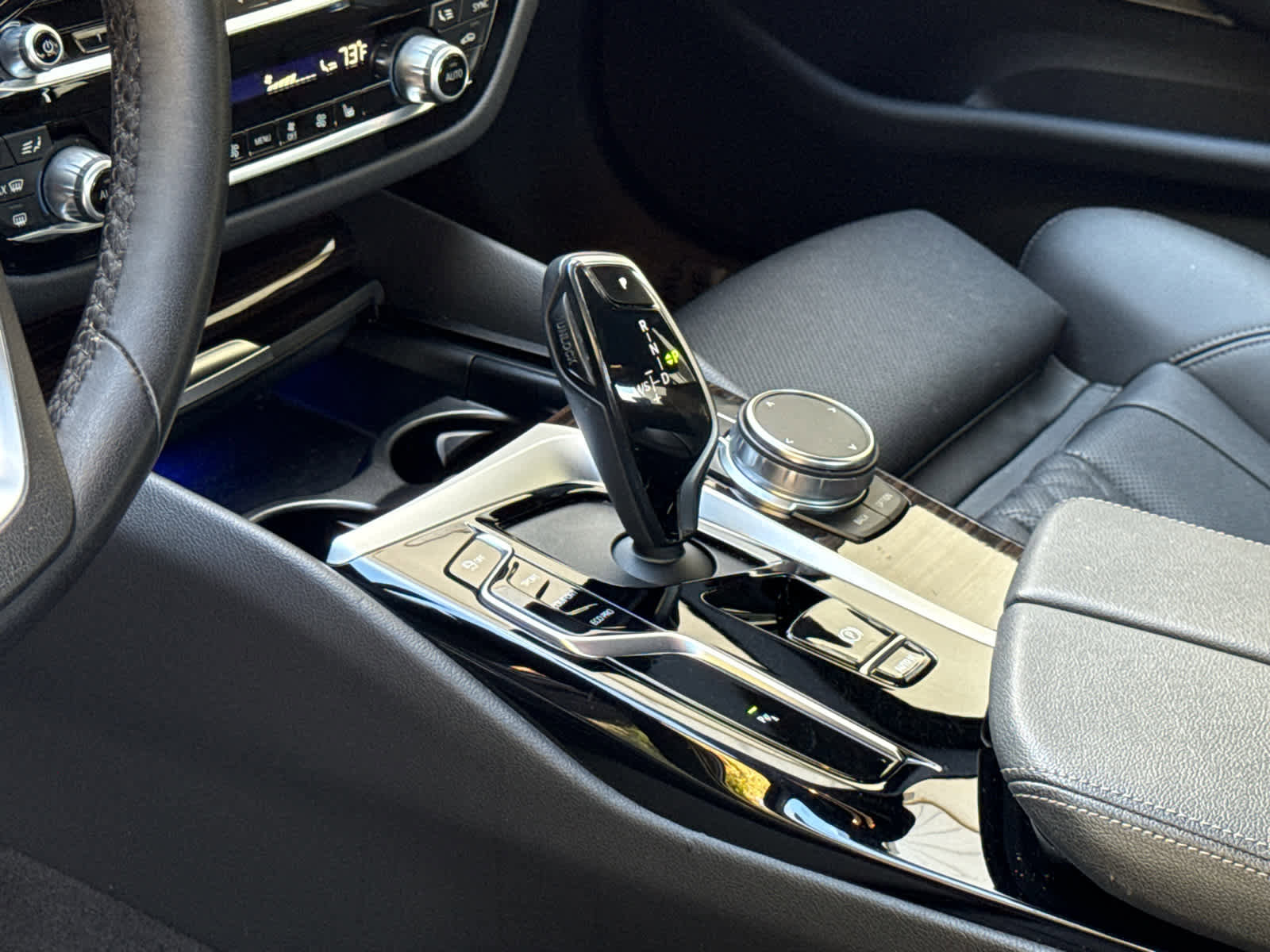 Certified 2023 BMW 530i xDrive 530i xDrive w/ Premium Package image 10