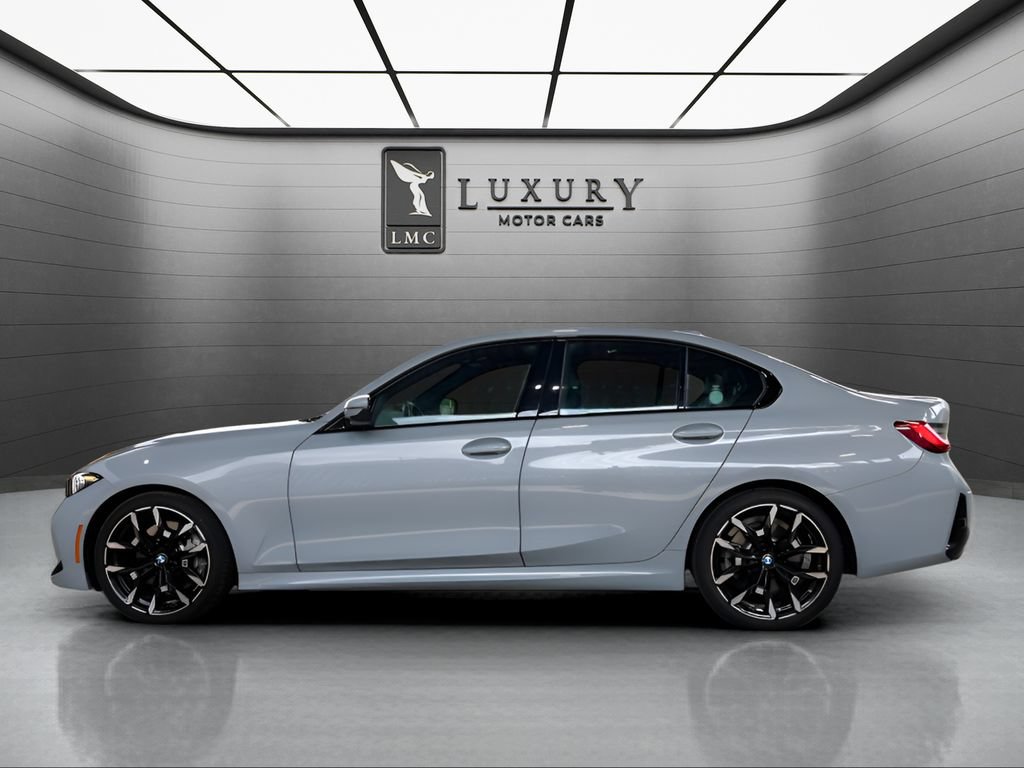 Used 2026 BMW 330i xDrive Sedan AWD/4WD image 5