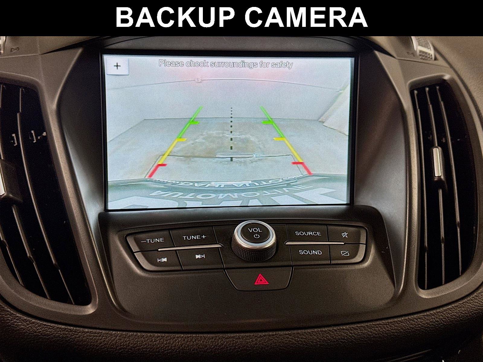 Used 2019 Ford Escape SE image 14