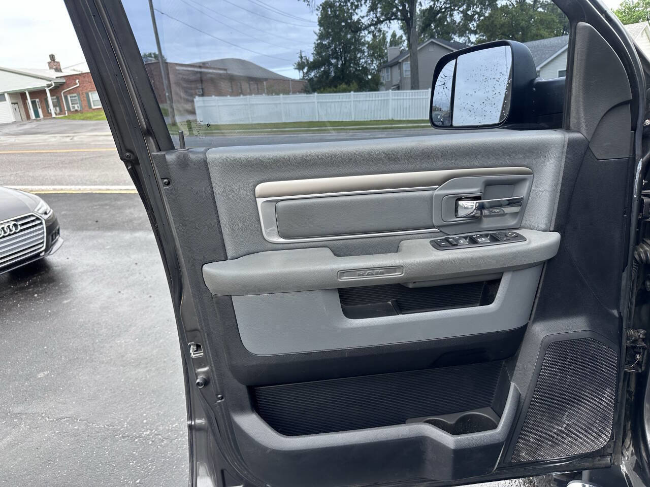 Used 2017 RAM 1500 Big Horn AWD/4WD image 19