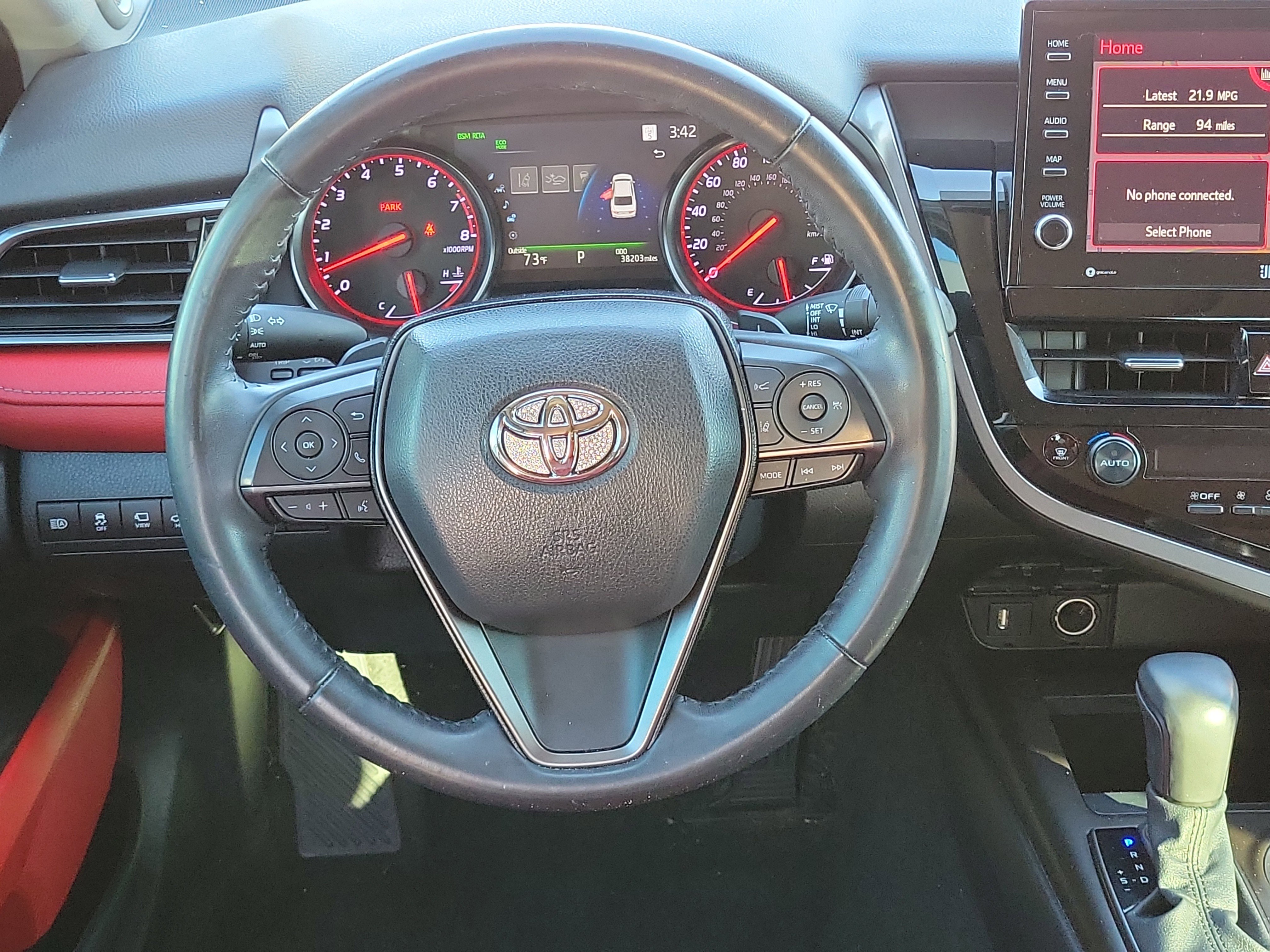 Used 2022 Toyota Camry XSE image 12