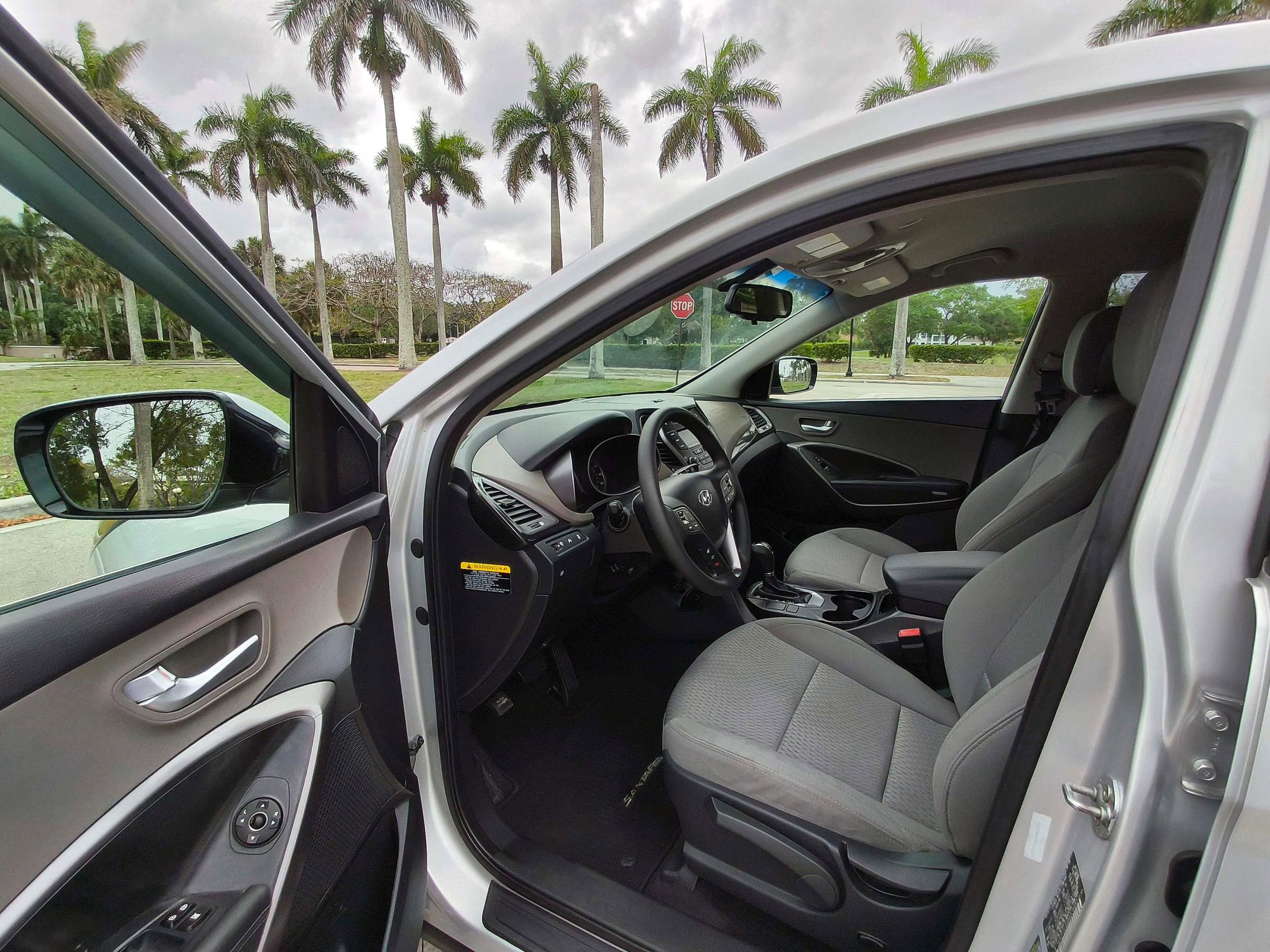 Used 2013 Hyundai Santa Fe Sport FWD image 18