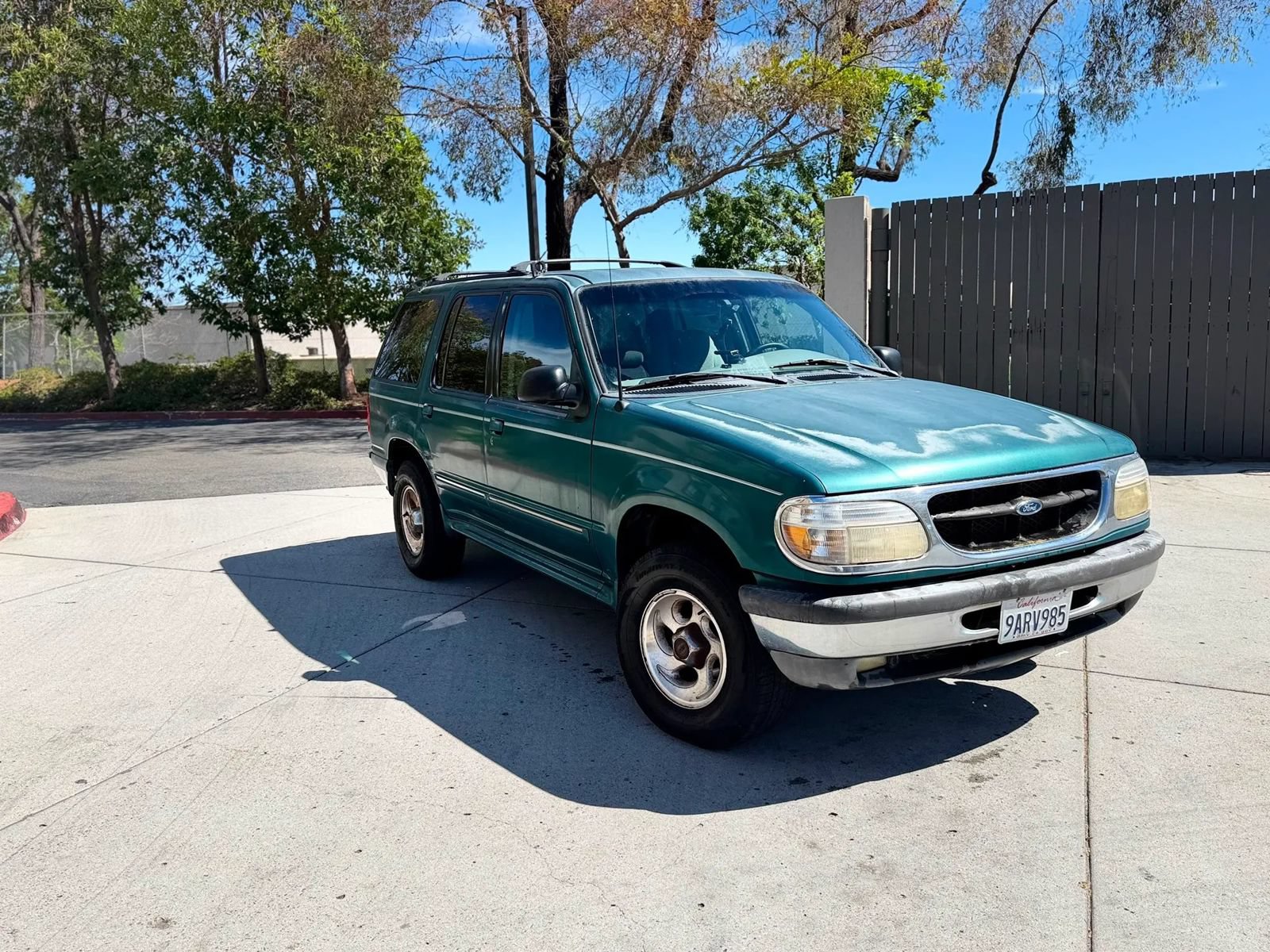 Used 1998 Ford Explorer 4WD 4-Door image 4