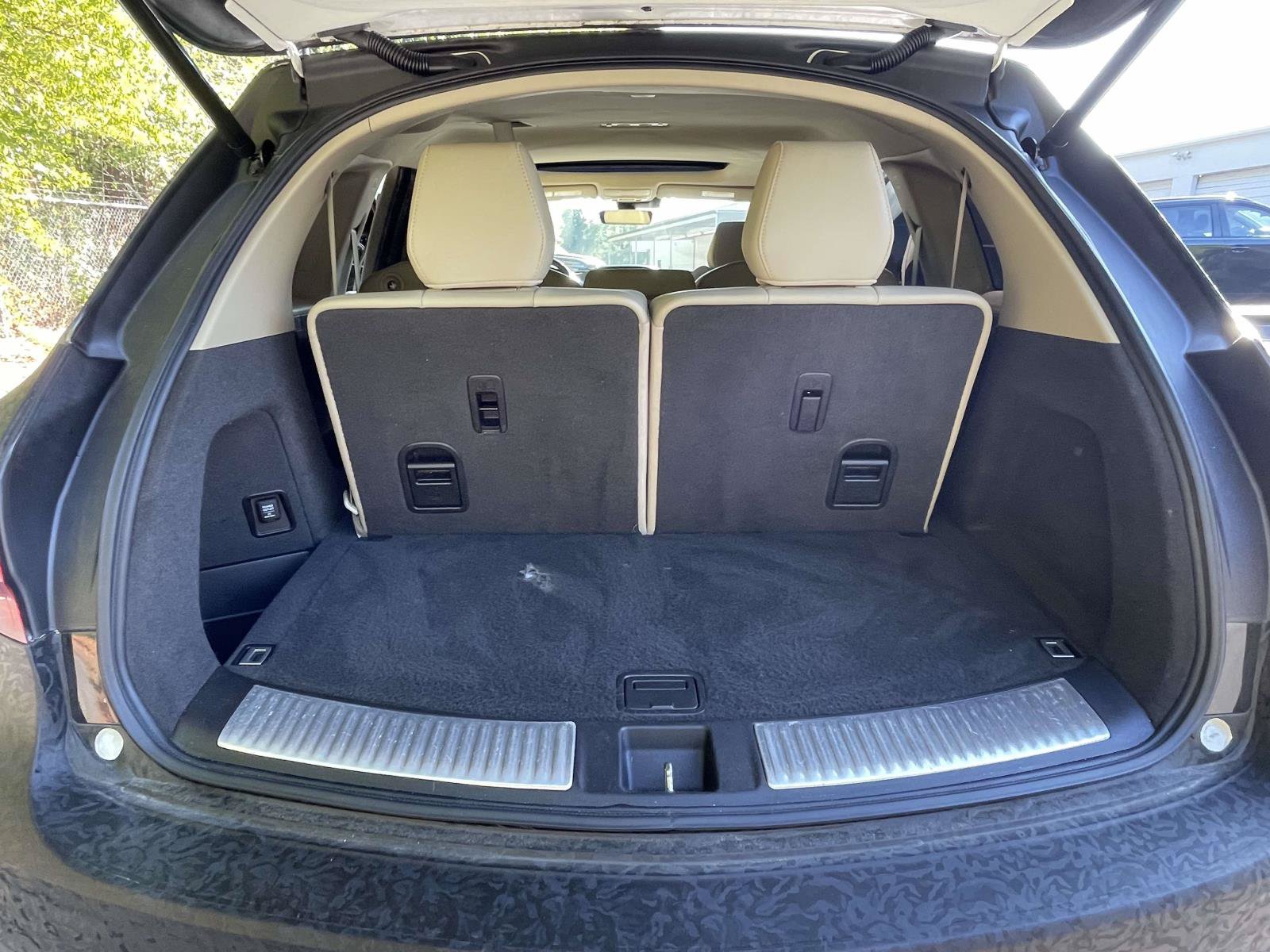 Used 2017 Acura MDX SH-AWD image 10