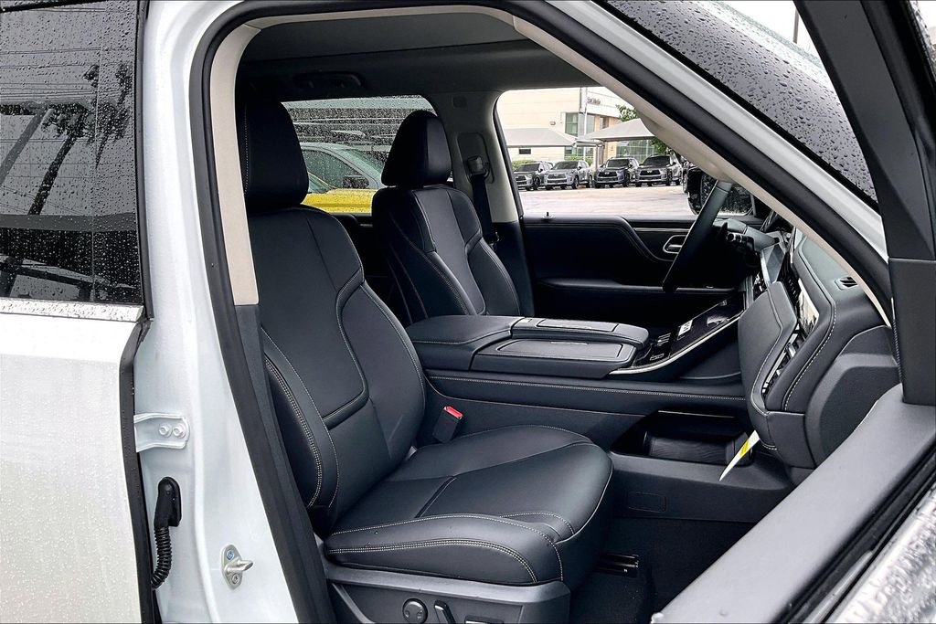 New 2026 INFINITI QX80 Pure RWD image 48