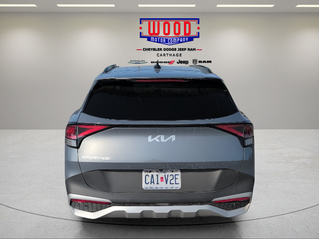 Used 2025 Kia Sportage EX w/ Premium Package FWD image 6