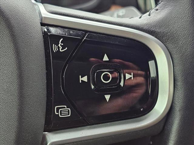 Used 2019 Volvo V60 T6 Inscription image 21