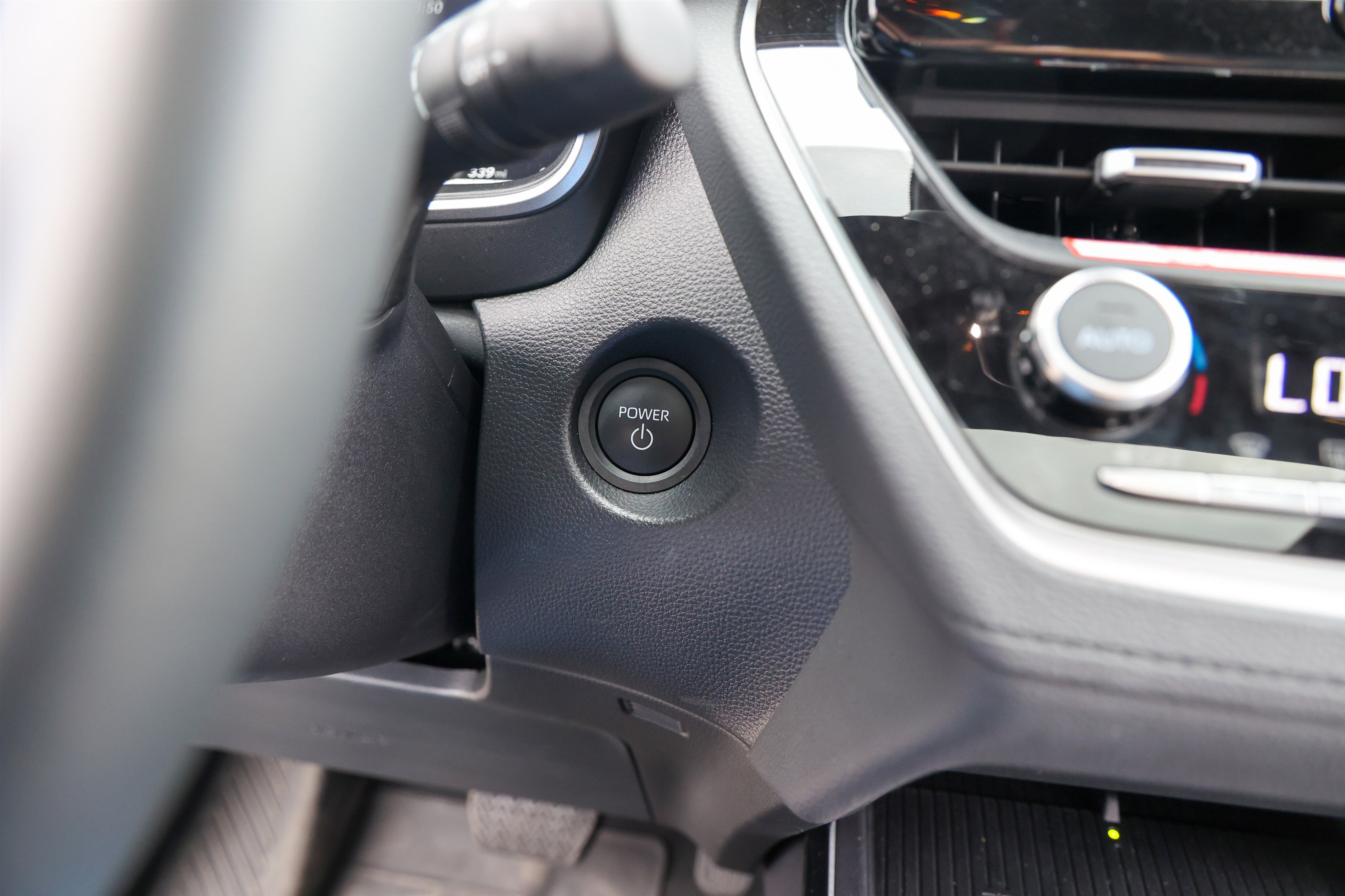 Used 2026 Toyota Corolla Cross XSE w/ Convenience Package image 20