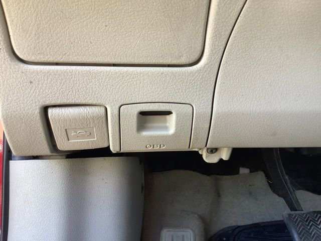 Used 2010 Toyota Corolla LE image 33