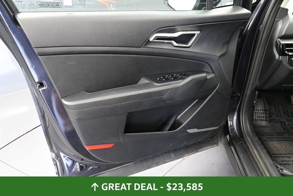 Used 2026 Kia Sportage LX FWD image 19