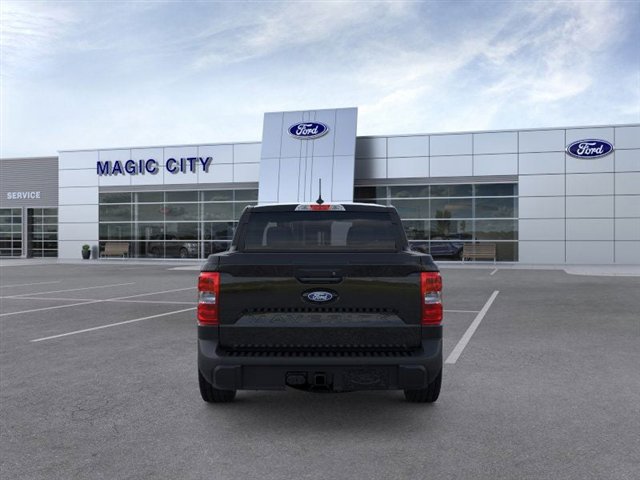 New 2025 Ford Maverick XLT w/ XLT Luxury Package image 5