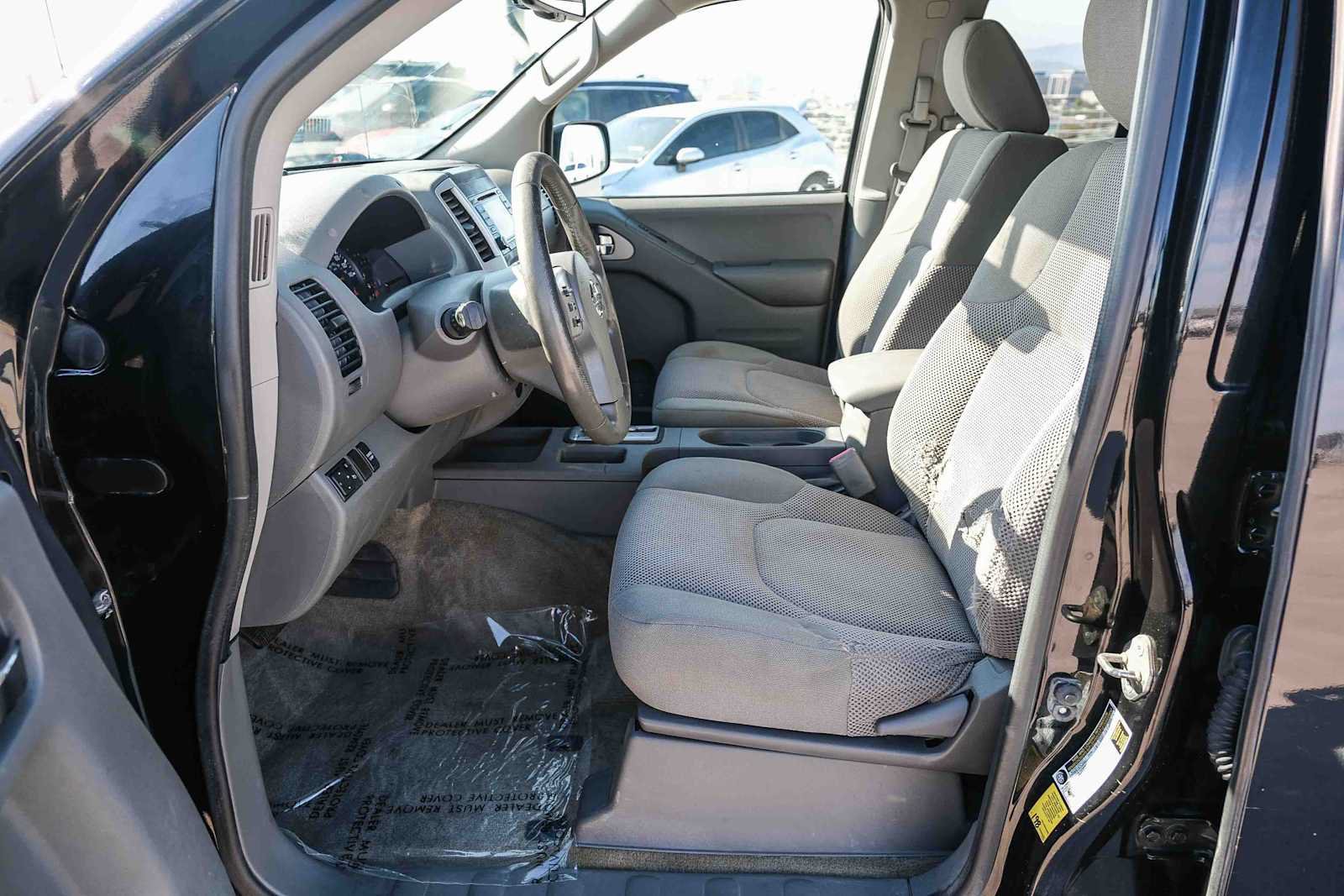 Used 2018 Nissan Frontier SV w/ Value Truck Package RWD image 20