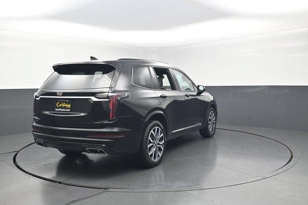 Used 2024 Cadillac XT6 Sport w/ Technology Package AWD/4WD image 7