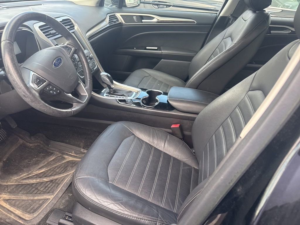 Used 2016 Ford Fusion SE w/ Equipment Group 202A AWD/4WD image 11