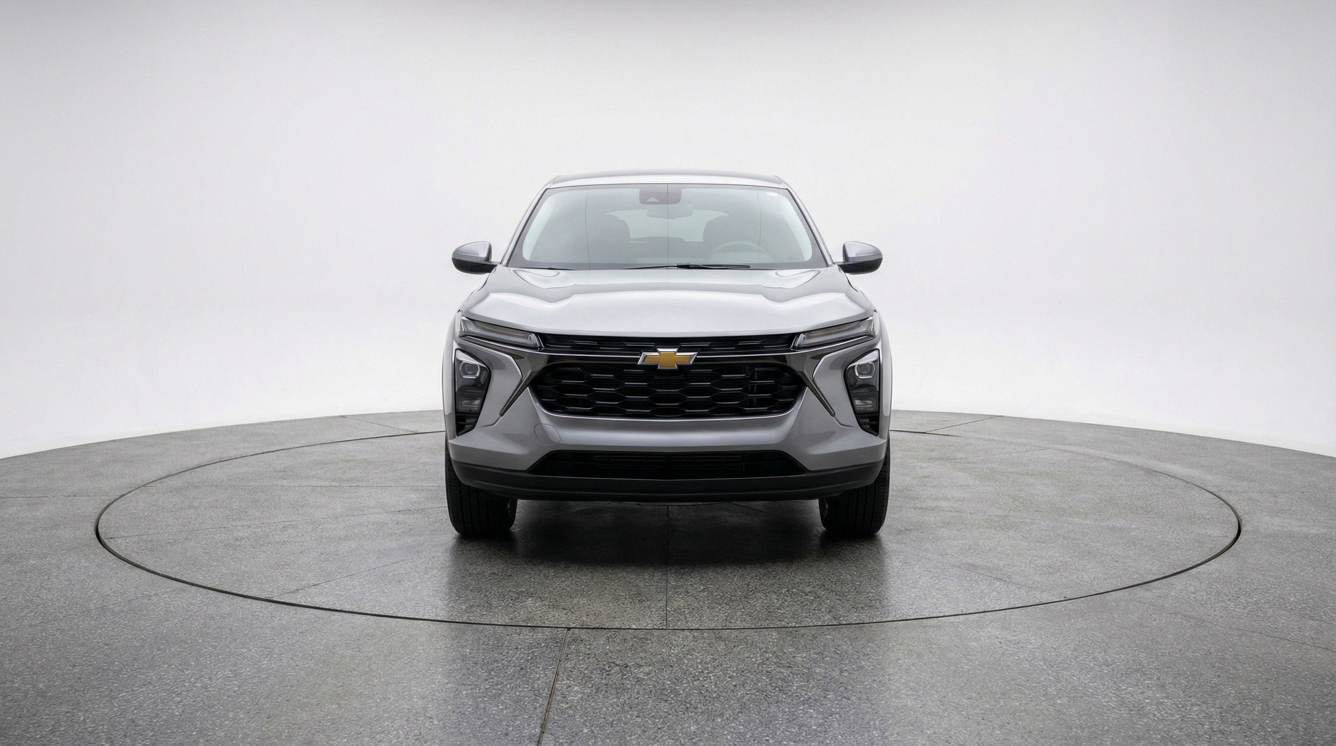 Used 2025 Chevrolet TrailBlazer LT image 2