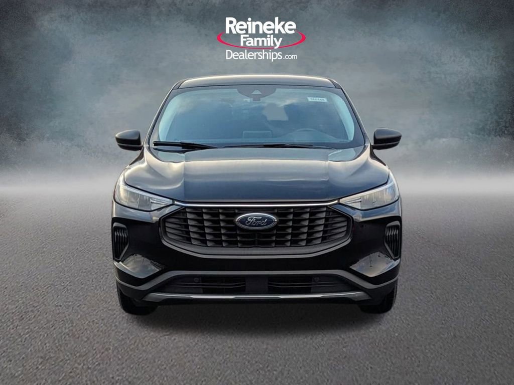 New 2026 Ford Escape Active w/ Cold Weather Package FWD image 2