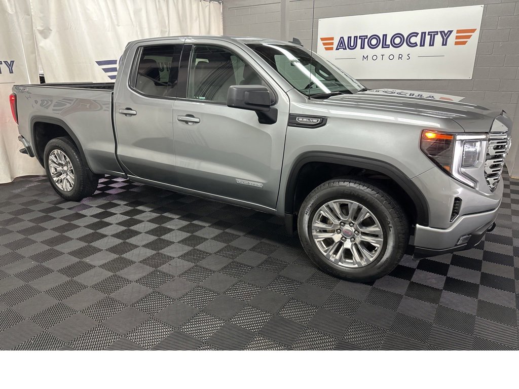 Used 2023 GMC Sierra 1500 Elevation image 2