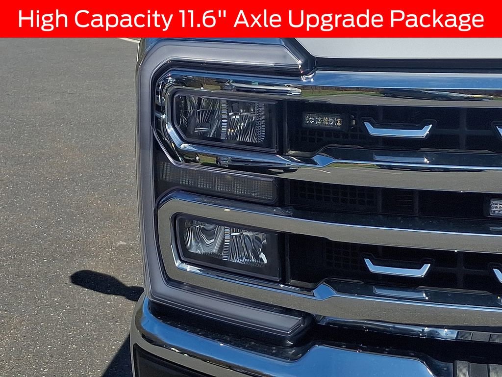 Used 2024 Ford F250 Lariat w/ Chrome Package image 9