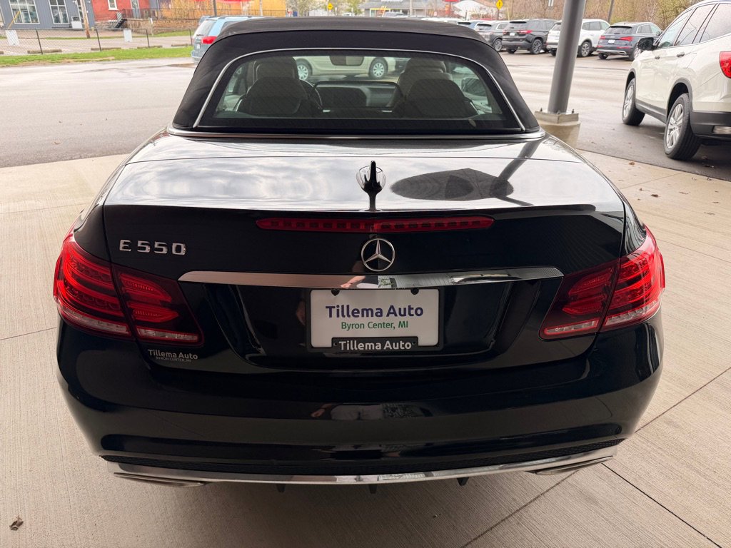 Used 2014 Mercedes-Benz E 550 Cabriolet image 6