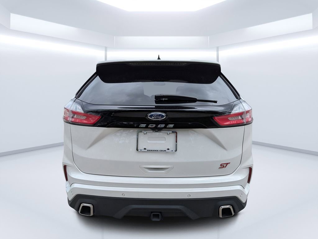 Used 2021 Ford Edge ST image 4