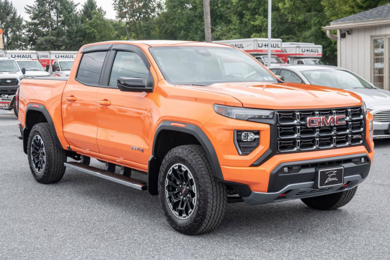 Used 2026 GMC Canyon AT4 w/ AT4 Premium Package AWD/4WD image 6