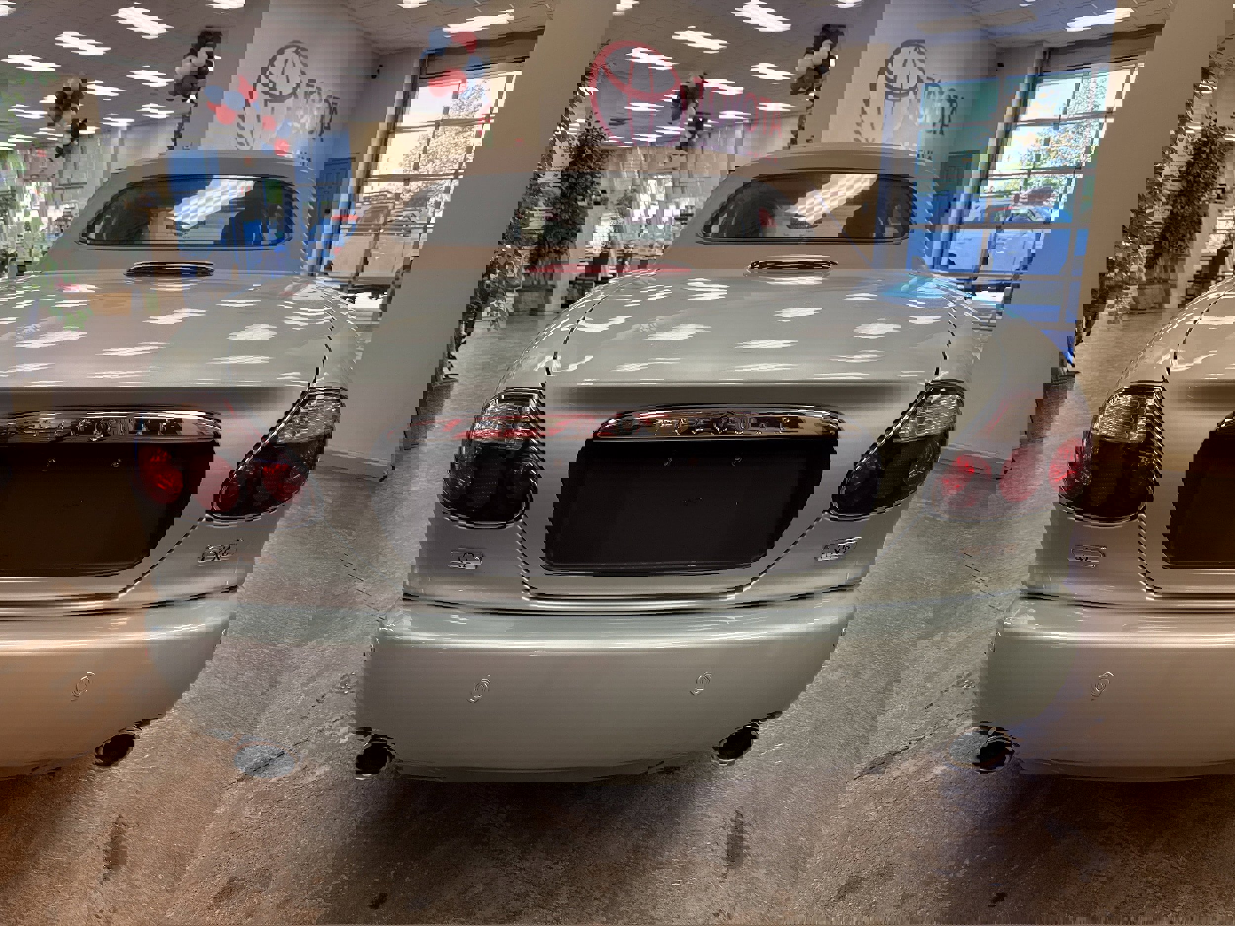 Used 2006 Jaguar XK8 Convertible image 8