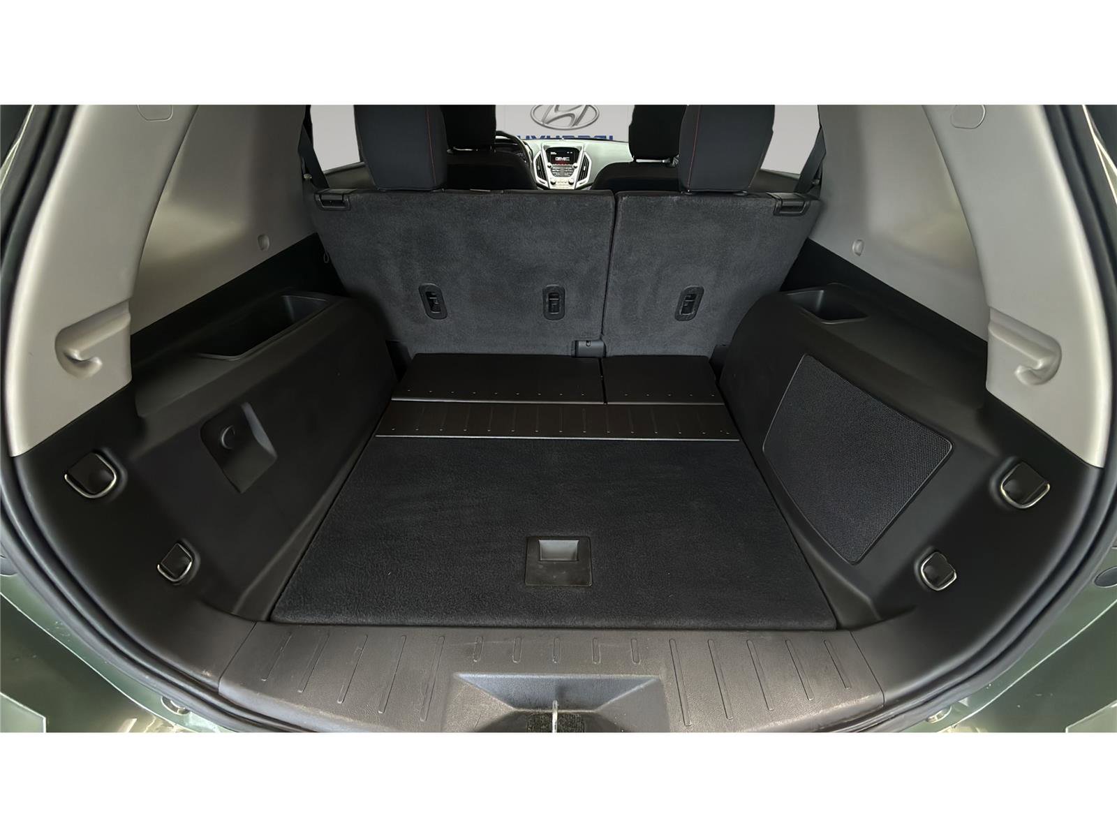Used 2015 GMC Terrain SLE AWD/4WD image 12