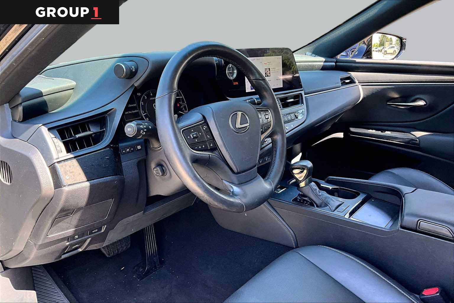 Used 2025 Lexus ES 350 w/ Premium Package FWD image 15