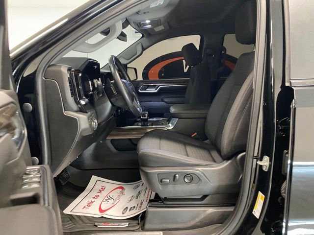 Used 2023 Chevrolet Silverado 1500 RST image 13