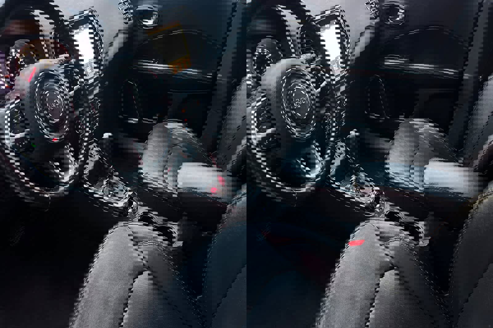 Used 2018 Jeep Compass Limited w/ Navigation Group image 12