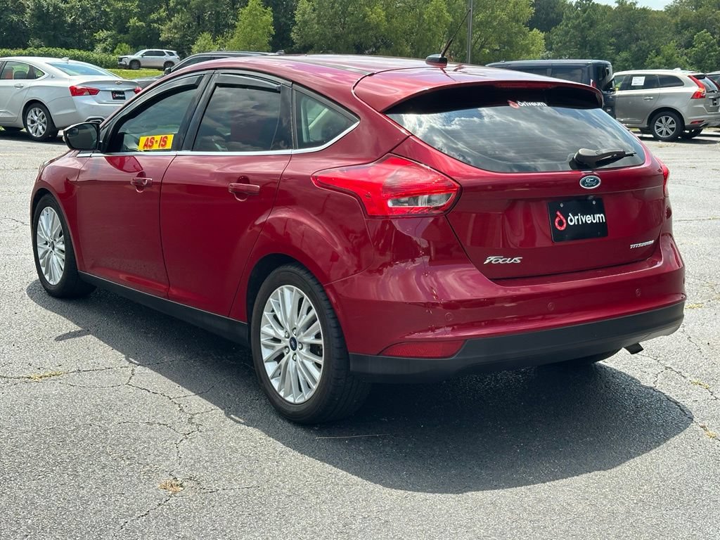 Used 2017 Ford Focus Titanium FWD image 7