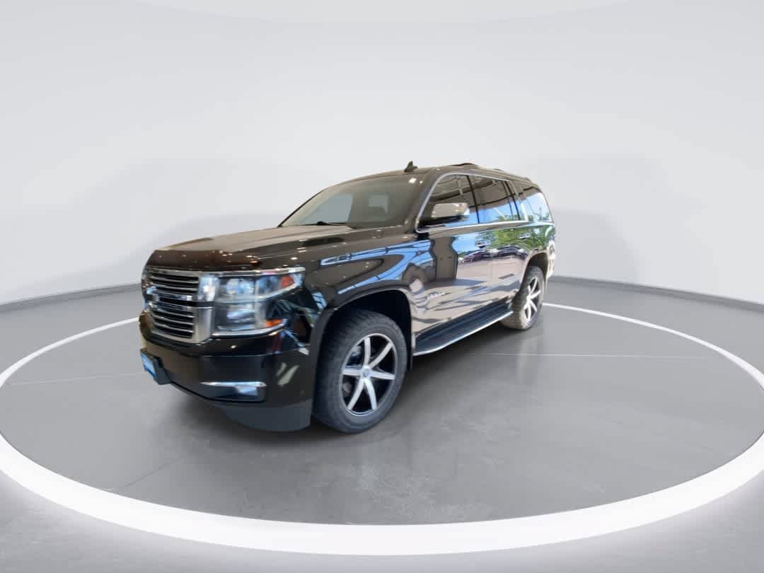 Used 2017 Chevrolet Tahoe Premier AWD/4WD image 4