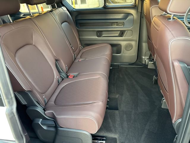 New 2025 Volkswagen ID. Buzz Pro S Plus image 18