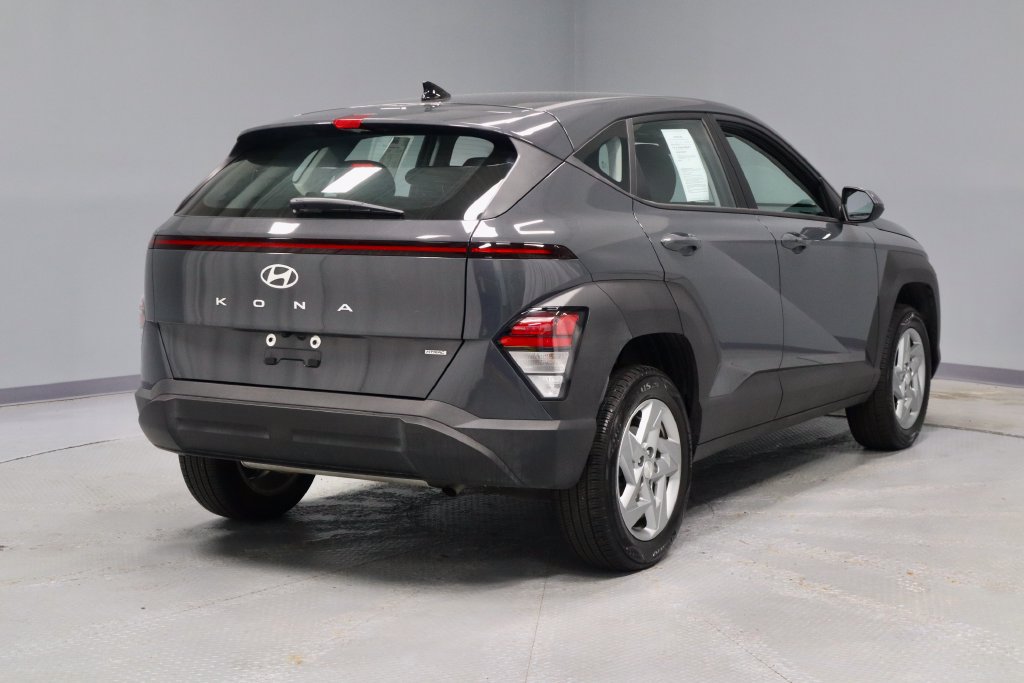 Used 2024 Hyundai Kona SE AWD/4WD image 10