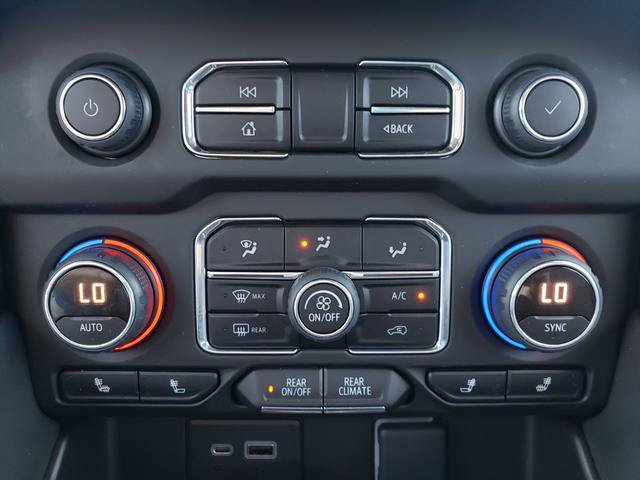 Used 2022 Chevrolet Tahoe RST w/ Sport Performance Package AWD/4WD image 23