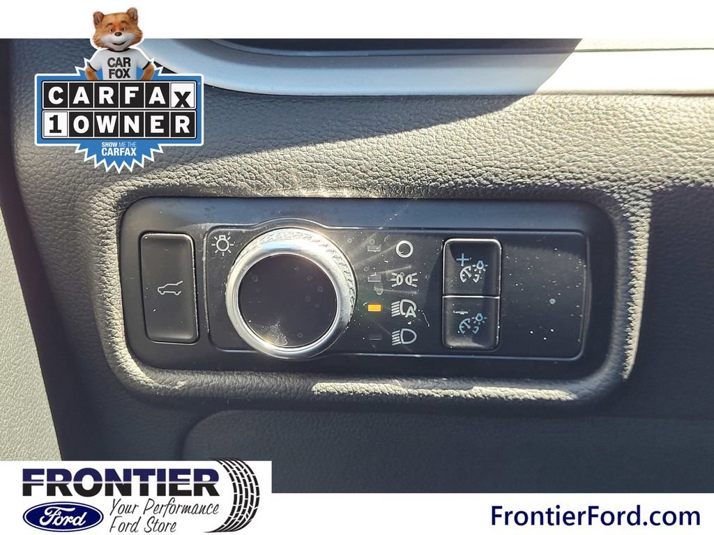 Used 2023 Ford Explorer XLT RWD image 15