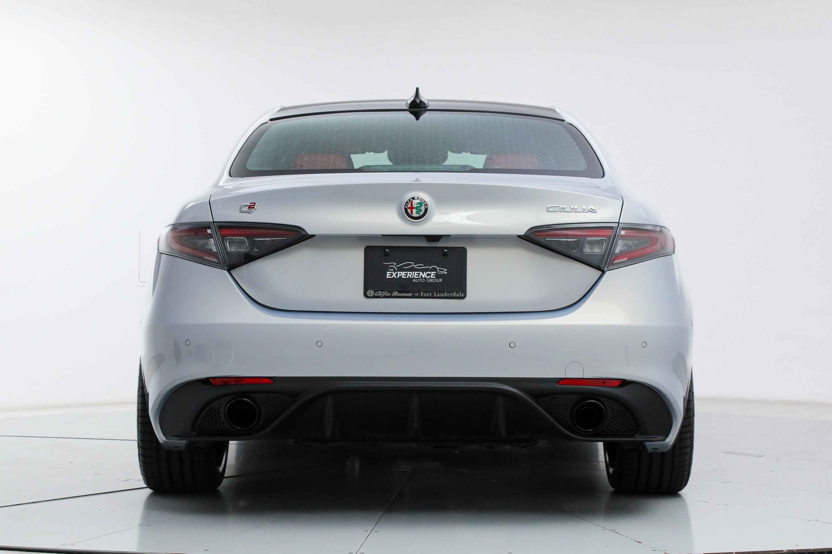 New 2026 Alfa Romeo Giulia w/ Driving Assist Package RWD image 3