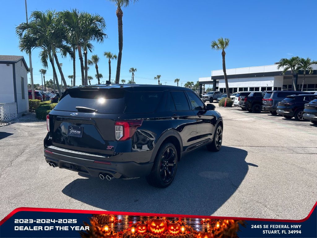 Used 2022 Ford Explorer ST w/ Equipment Group 401A AWD/4WD image 5