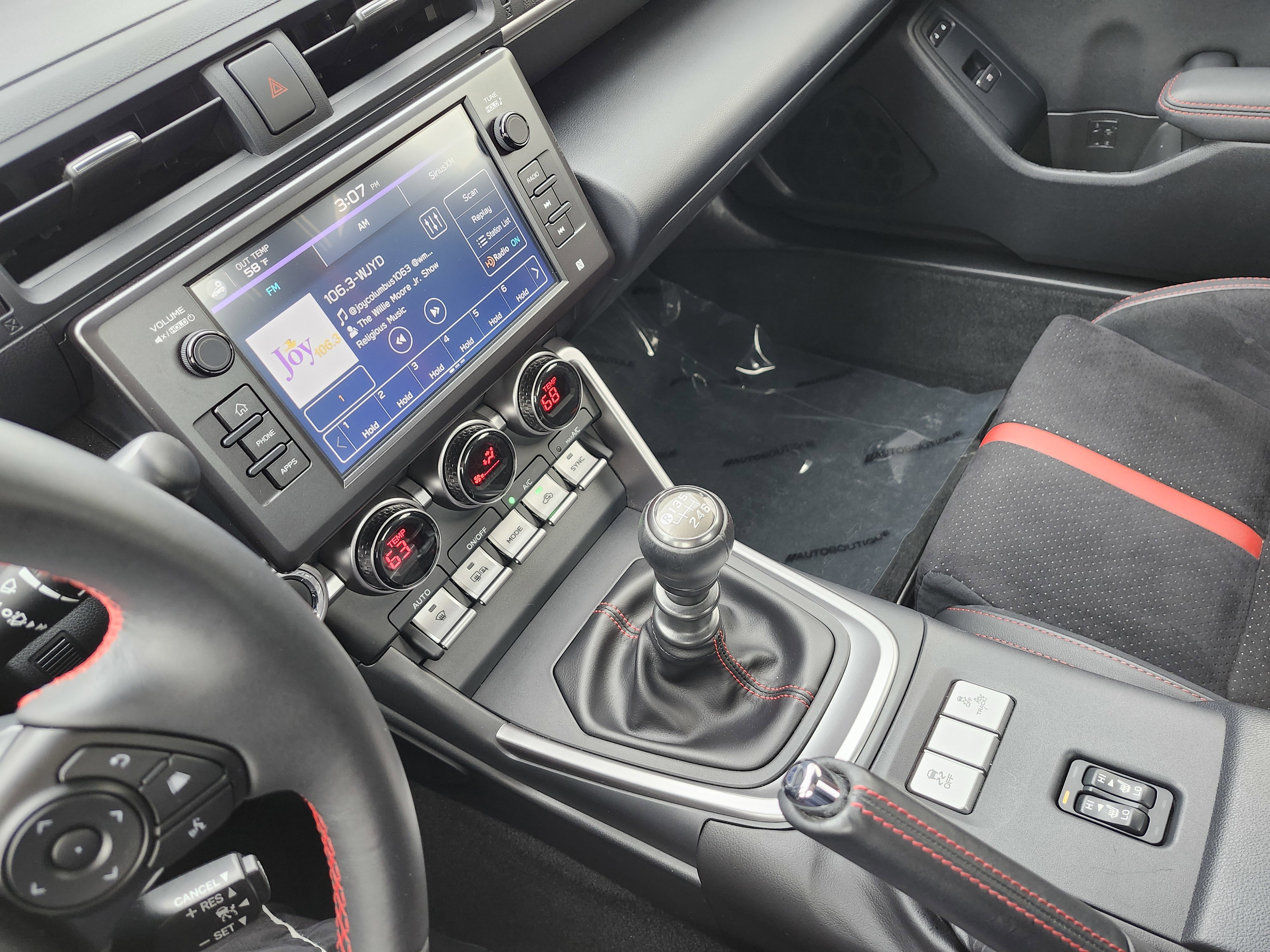 Used 2024 Subaru BRZ Limited RWD image 29