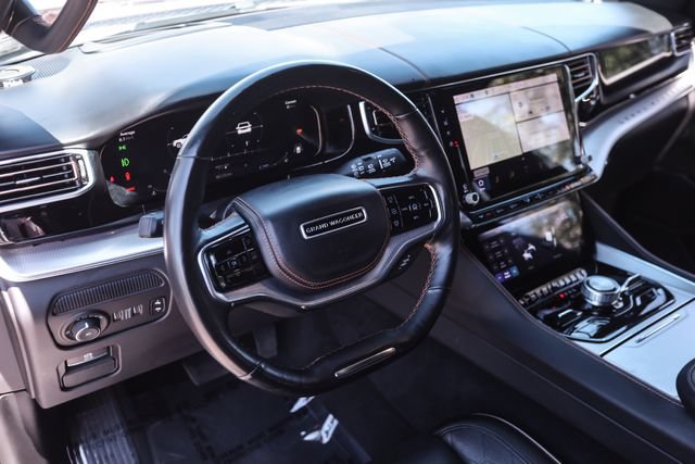 Used 2022 Jeep Grand Wagoneer Series III w/ Flexible Seating Group AWD/4WD image 75