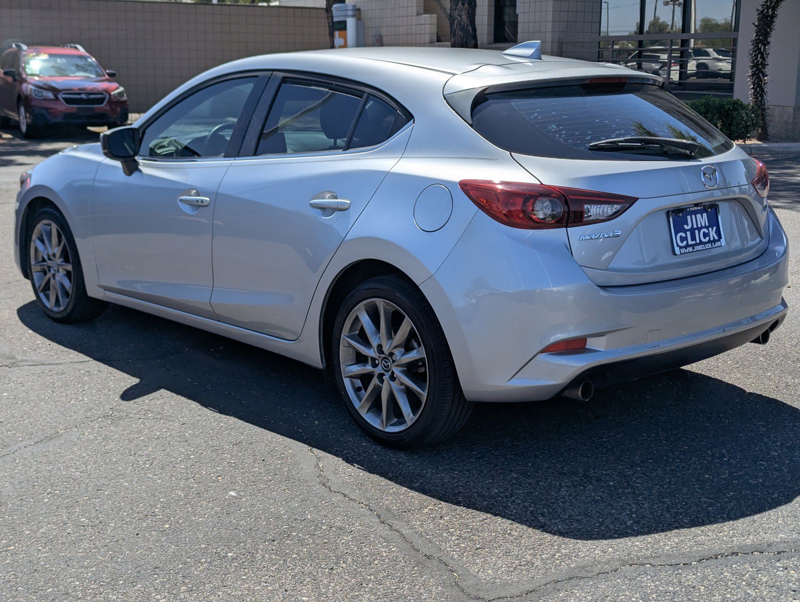 Used 2018 MAZDA MAZDA3 Touring FWD image 4
