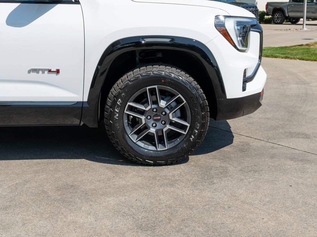 New 2026 GMC Terrain AT4 w/ Convenience Package III AWD/4WD image 34