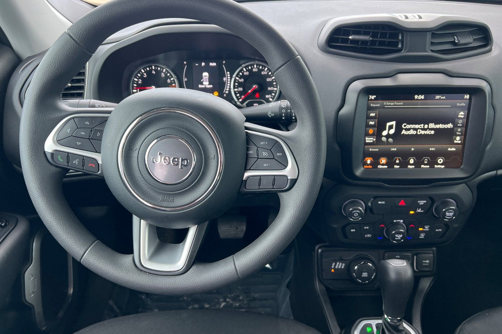 Used 2023 Jeep Renegade Latitude AWD/4WD image 15