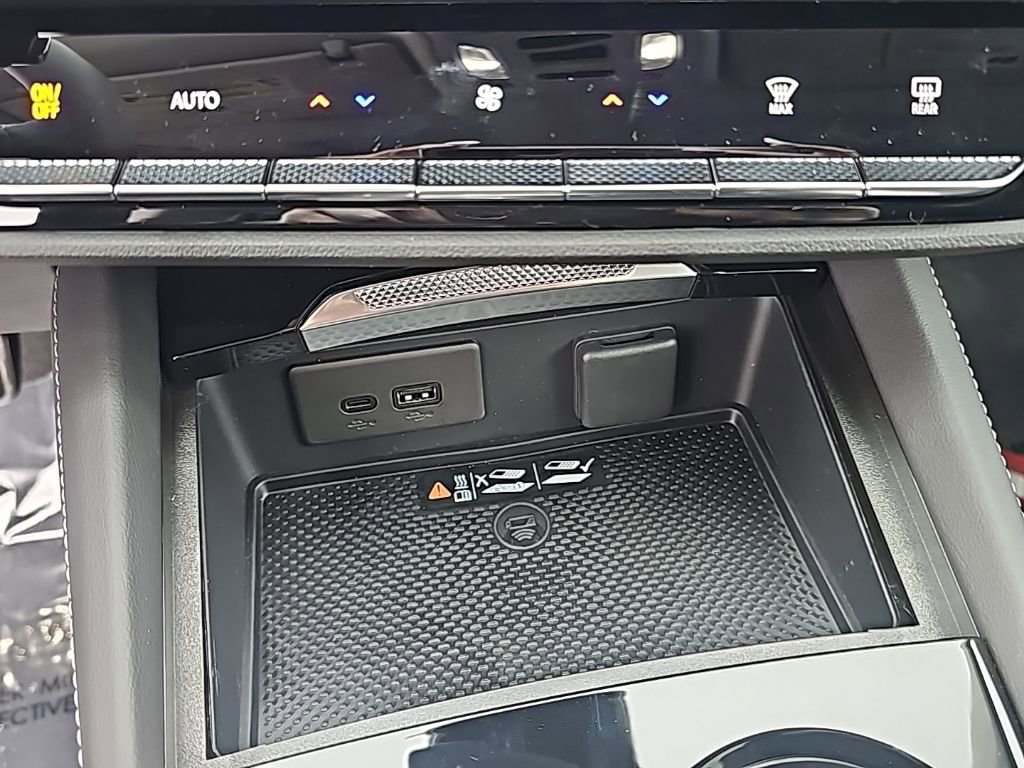 New 2026 Buick Envision Sport Touring image 21