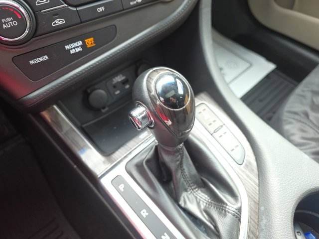 Used 2012 Kia Optima EX w/ Premium Pkg image 22