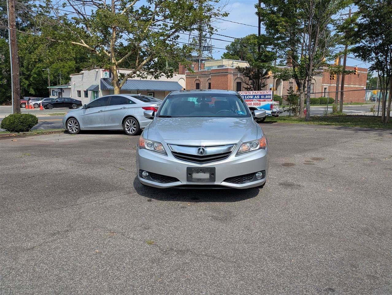 Used 2013 Acura ILX w/ Technology Package FWD image 3