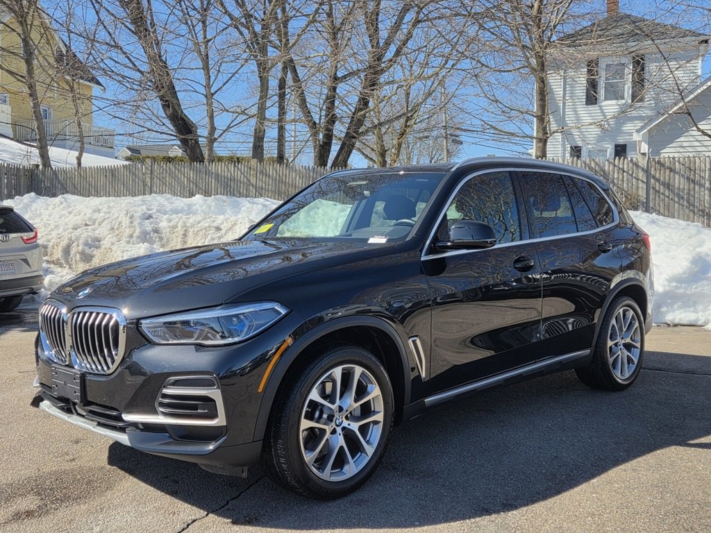 Used 2023 BMW X5 xDrive40i w/ Executive Package image 2